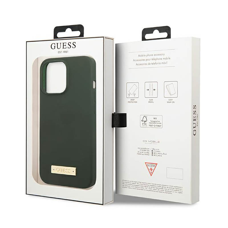 Guess Silicone Logo Plate MagSafe - Etui iPhone 13 Pro Max (zielony)