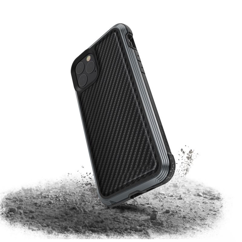 X-Doria Defense Lux - Etui aluminiowe iPhone 11 Pro (Drop test 3m) (Black Carbon Fiber)