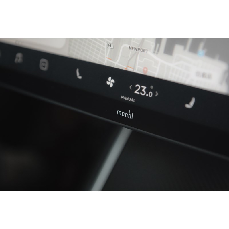 Moshi iVisor AG - Matowa folia ochronna na ekran konsoli centralnej Tesla Model 3/Y (Black/Clear Matte)