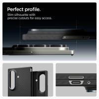 Spigen Airskin Aramid - Etui do Samsung Galaxy Z Fold 7 (Black)