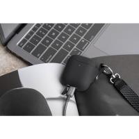 Moshi Pebbo – Etui AirPods z odpinanym paskiem na rękę (Shadow Black)