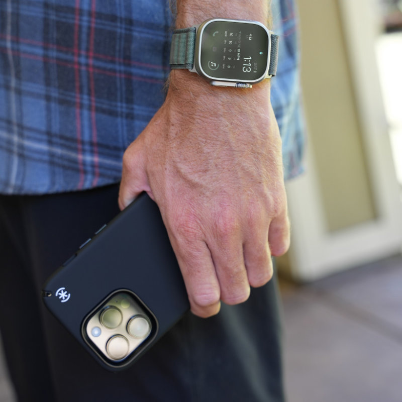 Speck Presidio2 Pro MagSafe - Antybakteryjne etui iPhone 15 Plus / 14 Plus (Black / Black / White)
