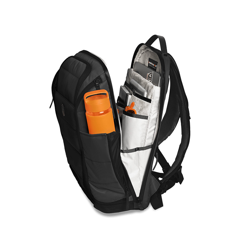 STM Dux Backpack 16L - Plecak MacBook Pro 16" / MacBook Air 15" / Notebook 15" (Black)