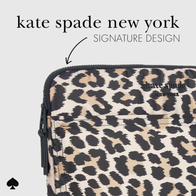Kate Spade New York Puffer Sleeve - Pokrowiec MacBook Pro 16" / Laptop 16" (Classic Leopard)