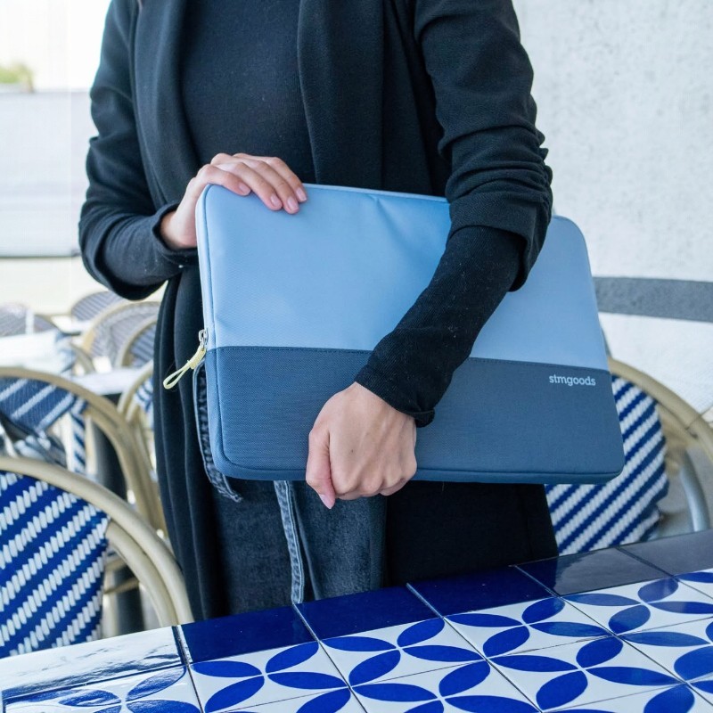 STM Origin Laptop Sleeve – Pokrowiec MacBook Pro 16" / Laptop 16” / 15” (Glacier blue)