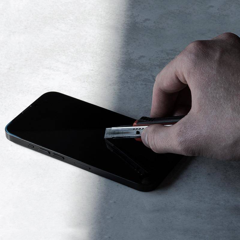 Crong Nano Glass - Niepękające szkło hybrydowe iPhone 16 Pro