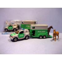 Auto metaliczne - Policja z przyczepą i 2 końmi